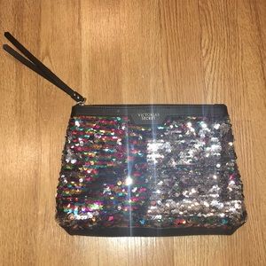 💋Victoria's Secret Reversible Essentials Bag